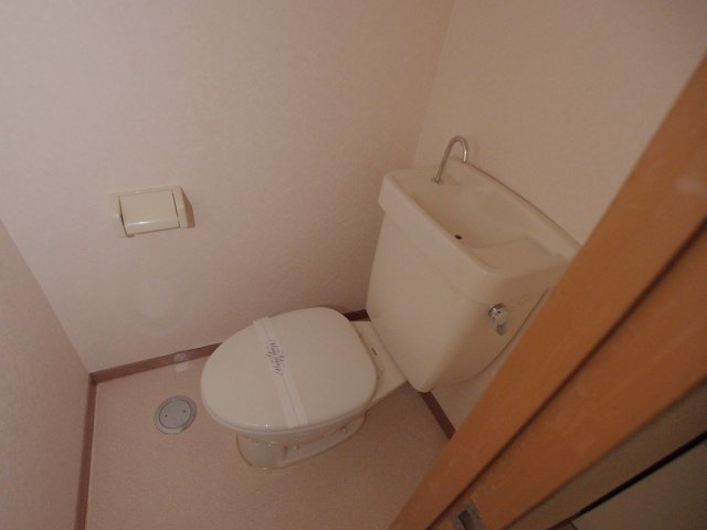 シャトル緑井のトイレ