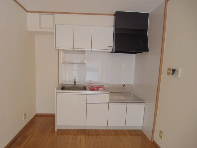 シャトル緑井のキッチン