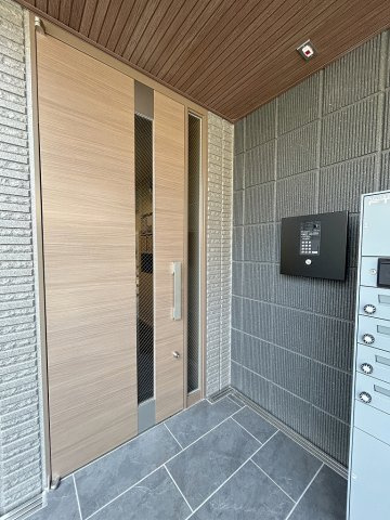 ルミエールテラスのエントランス