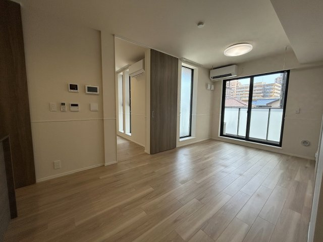 ルミエールテラスの居間・リビング