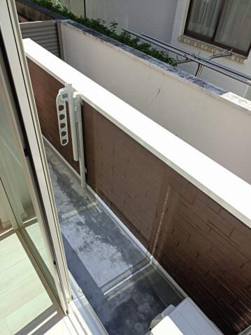 ロザール．バンのバルコニー