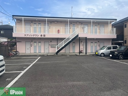 スプリングワン合田の駐車場