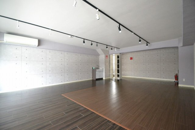 広島市中区舟入南３丁目の店舗事務所の内装