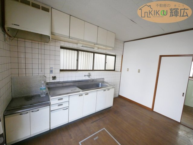 【キッチン】 | 加古川市別府町新野辺北町8丁目　中古戸建