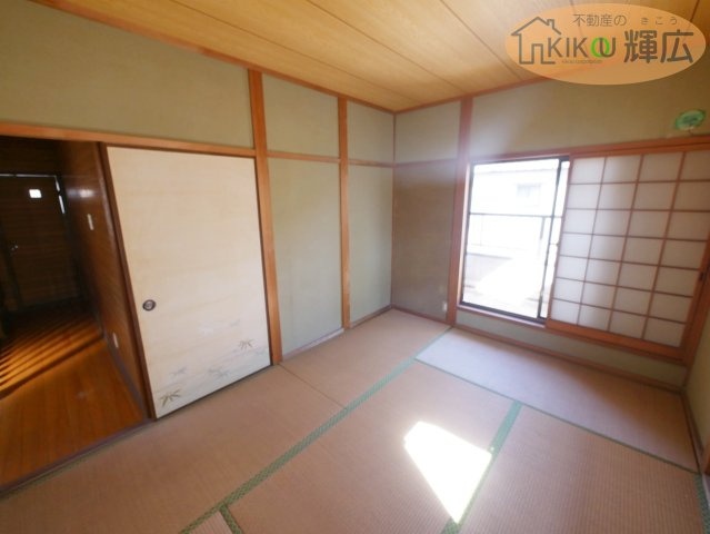 【寝室】 | 加古川市別府町新野辺北町8丁目　中古戸建