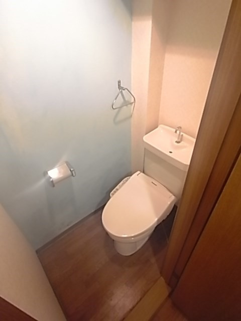 夙川ハイツAIOIのトイレ