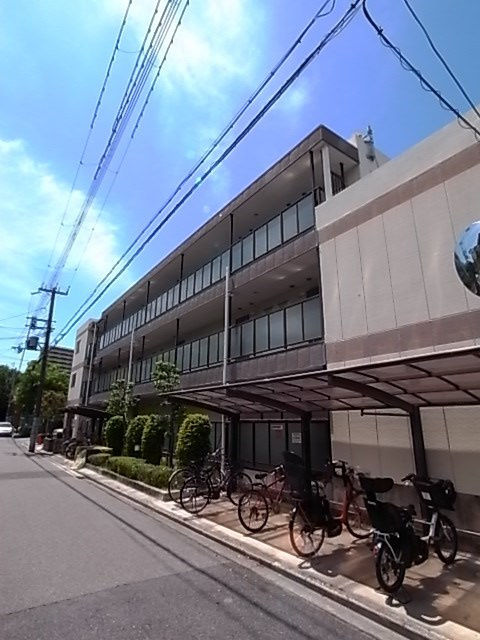 夙川ハイツAIOIの外観