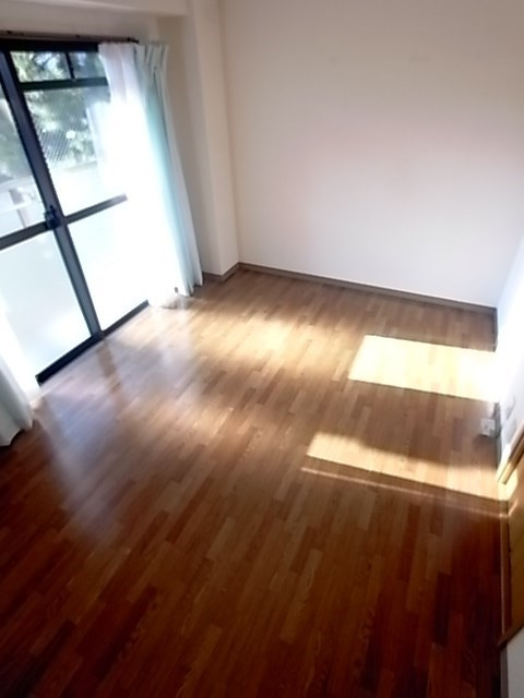 夙川ハイツAIOIの居間・リビング