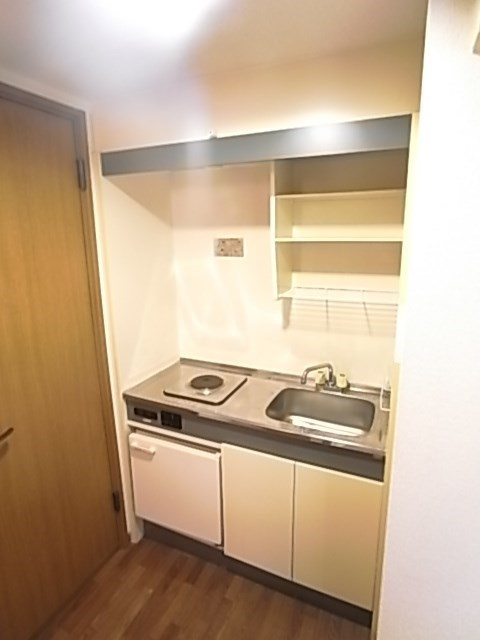 夙川ハイツAIOIのキッチン