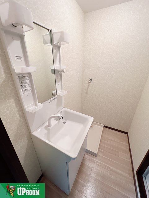 クレアコートの洗面所