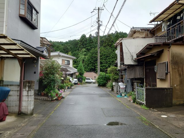 【前面道路含む現地写真】 | 山科区小山中島町　中古戸建