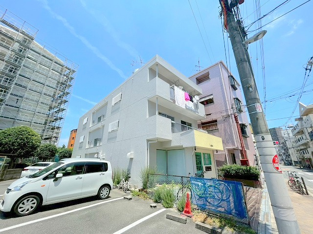マンションパドレの外観