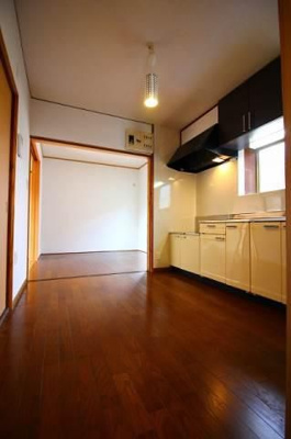 【居間・リビング】 | 鹿毛貸家