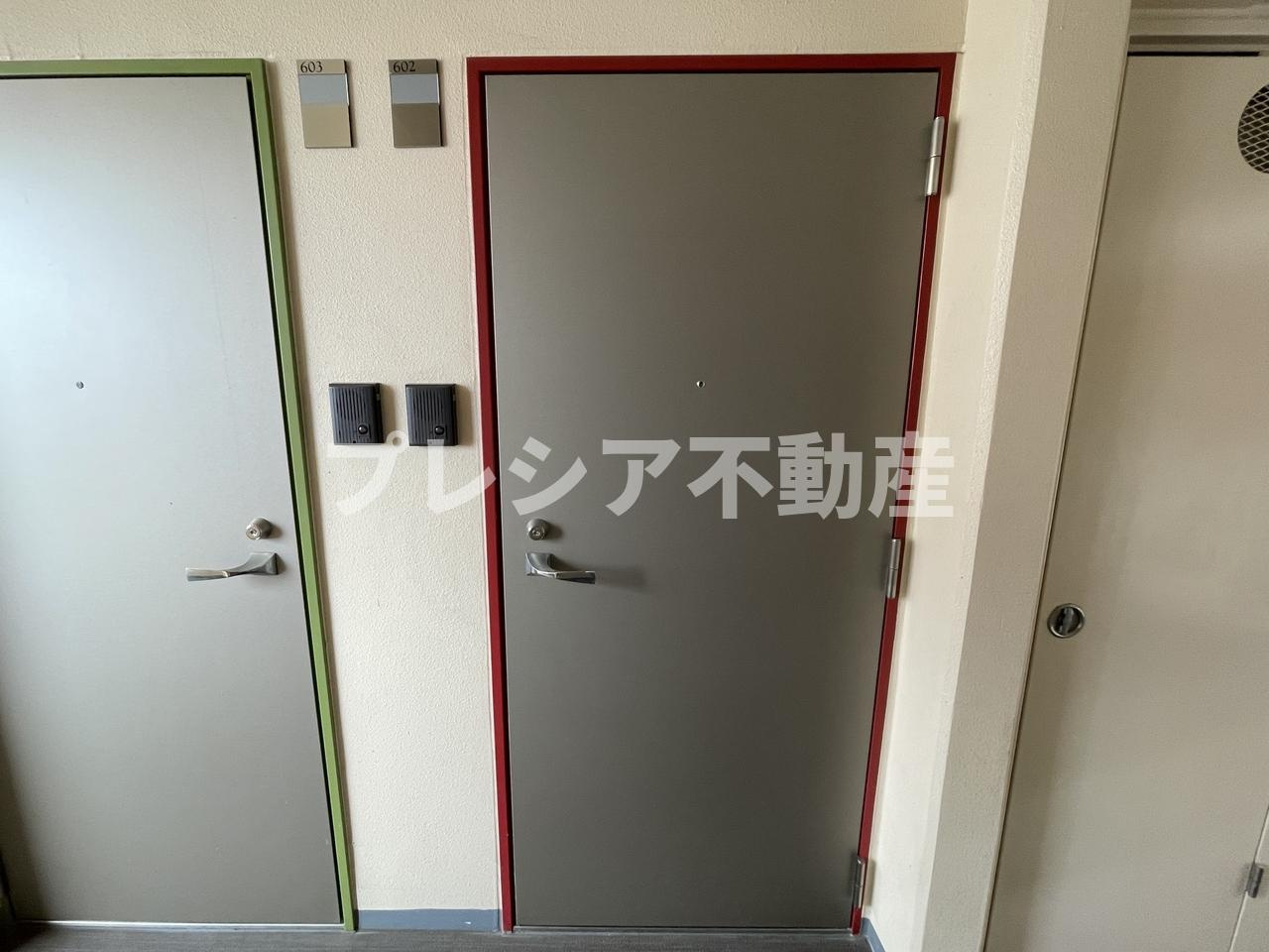 ソリューション甲子園の玄関