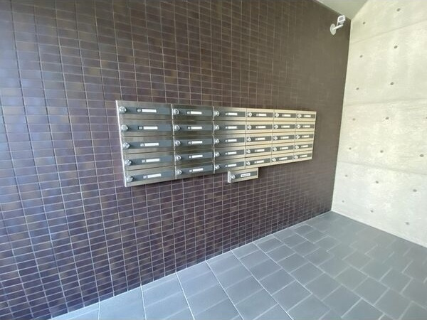 岩塚テラスのエントランス