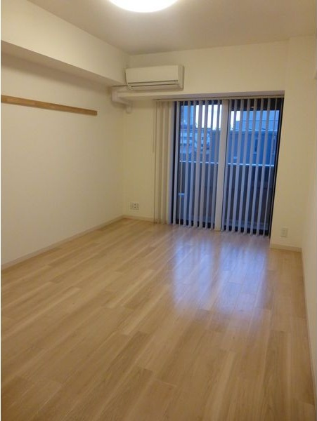 岩塚テラスの居間・リビング