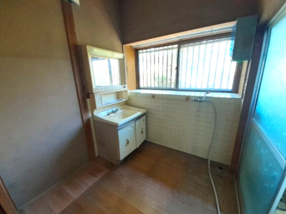 宇城市小川町北新田の中古一戸建の脱衣所