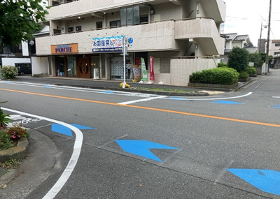 【外観】 | ダイトープラザ１ｓｔ | 土地を買う際、住む地域の自治体や福祉の補助制度にも注目してみましょう。子供や老人の医療補助やゴミ出しのルールなど、自治体によってルールに大きな違いがあるため、暮らしやすい土地で判断するとよいでしょう。