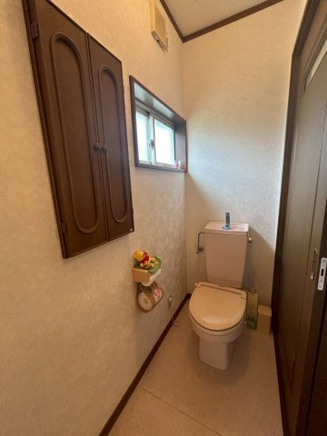 鹿嶋市大字荒井　中古戸建のトイレ