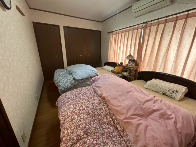 鹿嶋市大字荒井　中古戸建の寝室