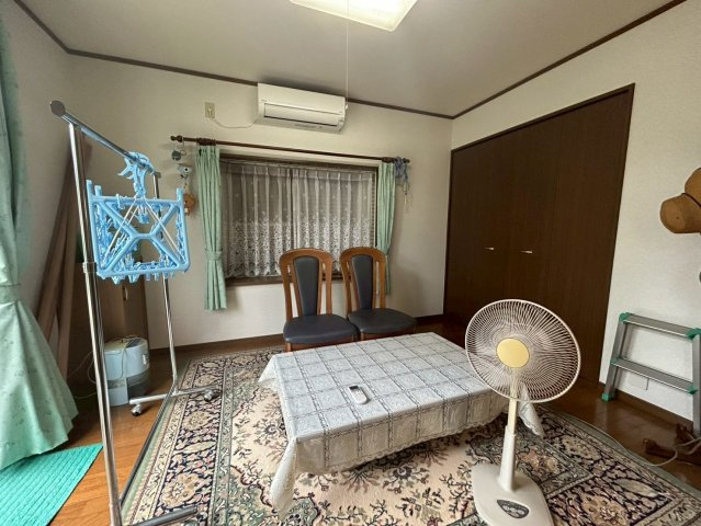 鹿嶋市大字荒井　中古戸建の洋室