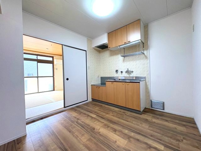 シティーハウス栄　A棟のキッチン