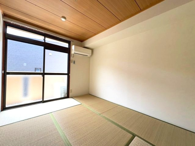シティーハウス栄　A棟の和室