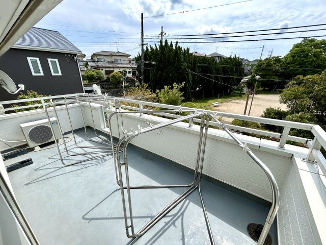 神戸市西区桜が丘西町1丁目　戸建のバルコニー
