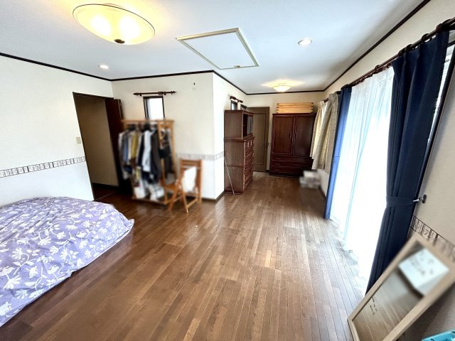 神戸市西区桜が丘西町1丁目　戸建の洋室
