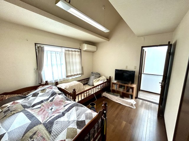 神戸市西区桜が丘西町1丁目　戸建の洋室