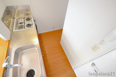 【キッチン】 | レオパレスＭ・ＯＮＥ | 設備・仕様は号室により異なる為、現況を優先致します。