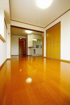 サンヒルズの内装