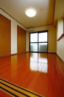 サンヒルズの内装