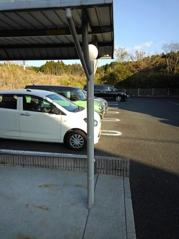 ランドヒルズＤの駐車場