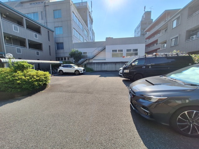 エクレール東糀谷ＥＡＳＴの駐車場|敷地内駐車場（空き・入居要確認）