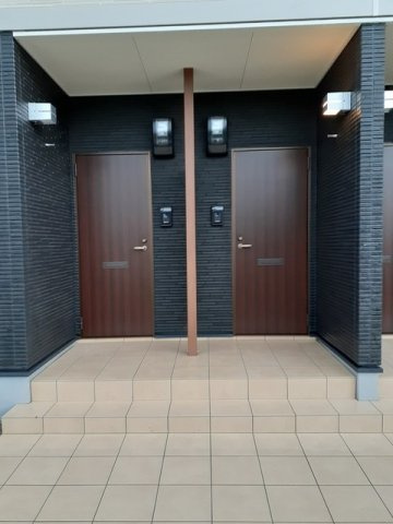 フェリーチェ　Ｆのエントランス|建物の内部です