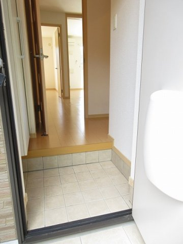 ソレイユガーデンの玄関|毎日通る玄関はこちらです