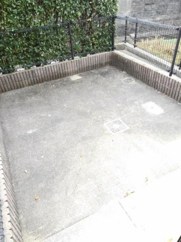 イーストレジデンスのバルコニー|広々としたバルコニーです