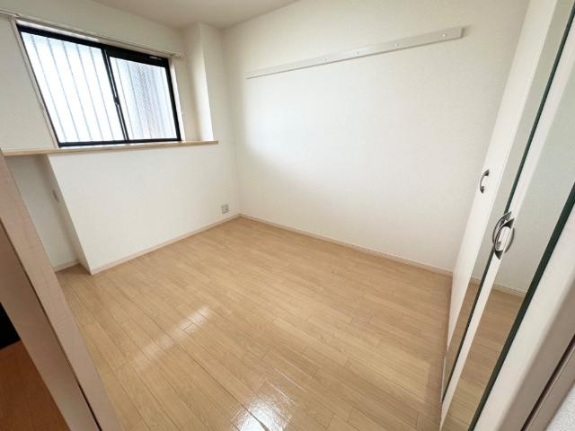 リヴィール・ワンの内装|洋室