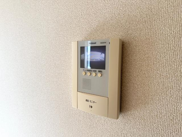 リヴィール・ワンの内装|カメラ付インターホン