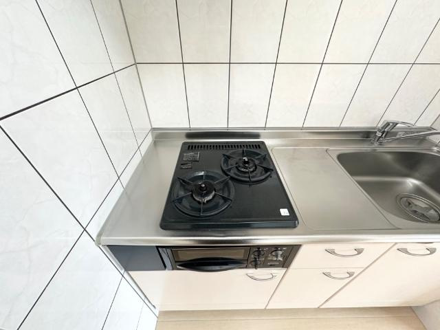 リヴィール・ワンのキッチン|2口コンロ