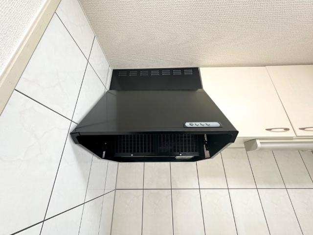 リヴィール・ワンのキッチン|レンジフード