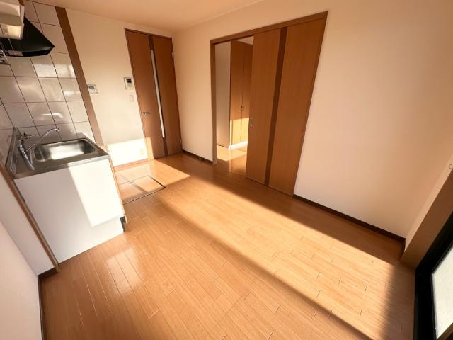 ファニープレイスの内装|ダイニング