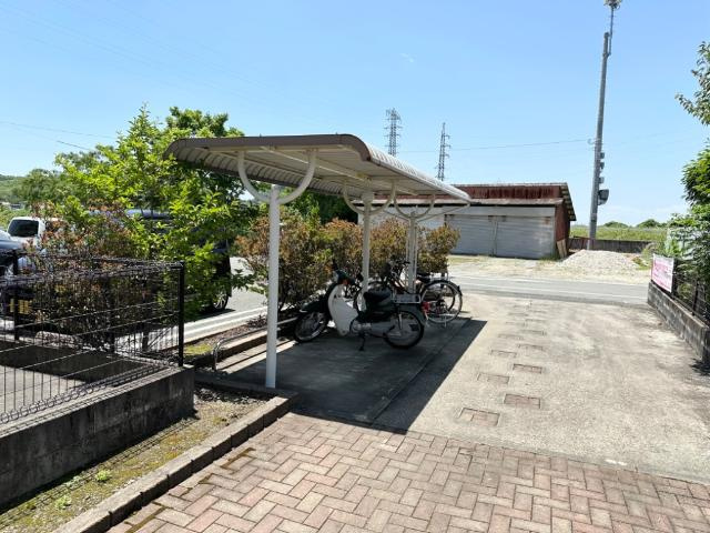 ファニープレイスの外観|外観写真（昼）