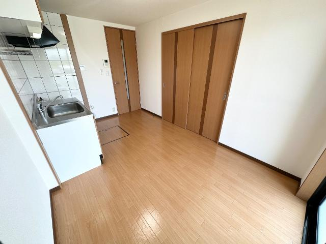 ファニープレイスの内装|ダイニング