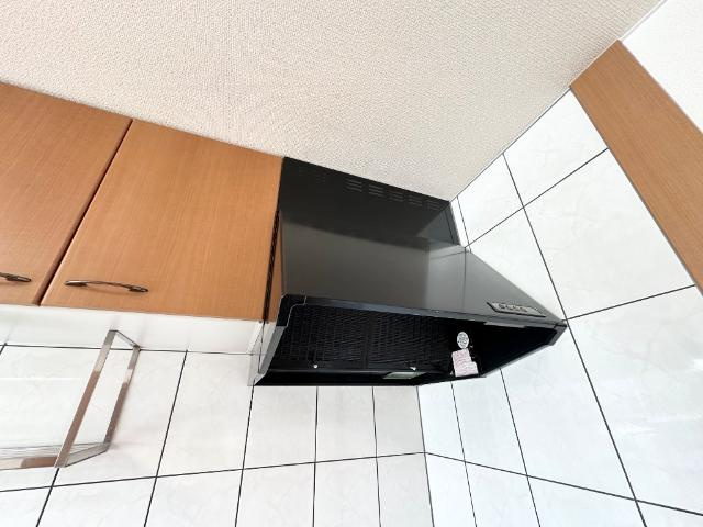 ファニープレイスのキッチン|レンジフード