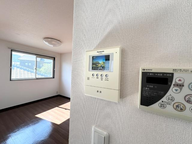 ファインパレス桜草の内装|カメラ付インターホン