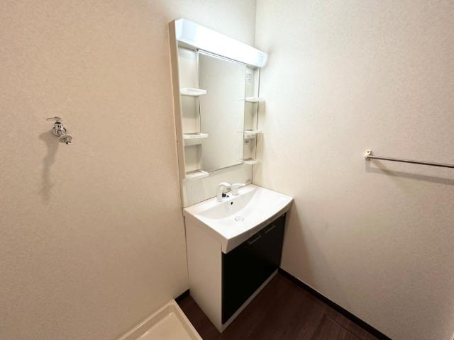 ファインパレス桜草の洗面所|洗髪洗面化粧台