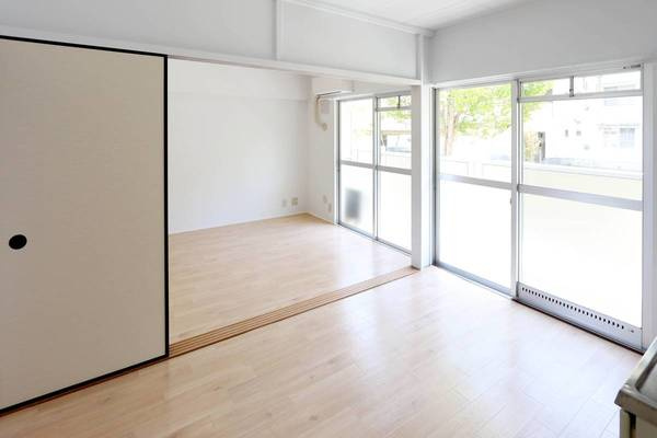 ビレッジハウス白川2号棟の居間・リビング|ビレッジハウスの同一物件・同一タイプの間取りの写真です