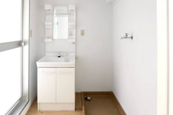 ビレッジハウス白川2号棟の洗面所|ビレッジハウスの同一物件・同一タイプの間取りの写真です